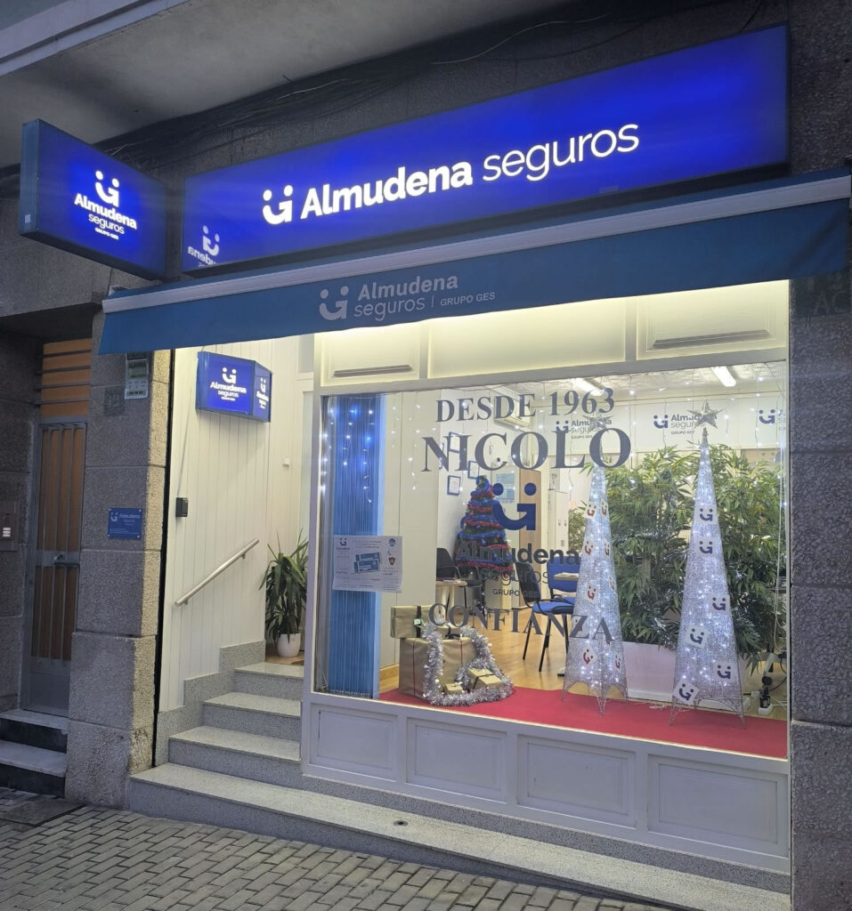Escaparate seguros almudena